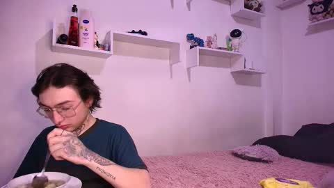 anny harris online show from 18, 11, 2025