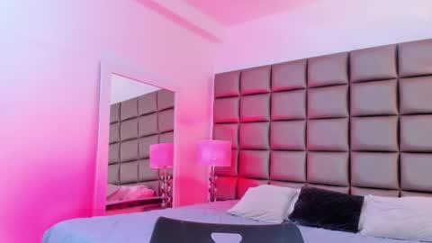    online show from 3, 1, 2025