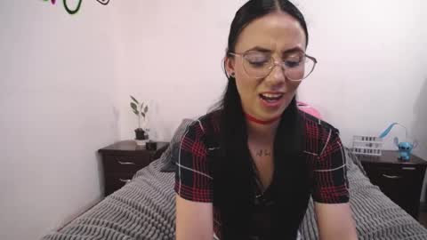Anny online show from 25, 2, 2025