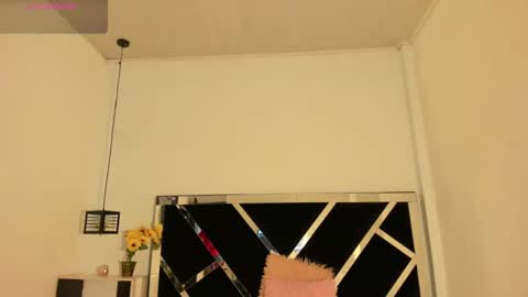 Anny online show from 25, 2, 2025