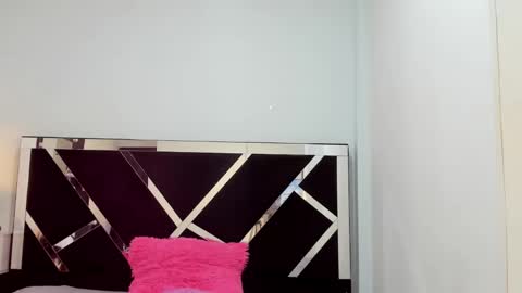 Anny online show from 6, 3, 2025