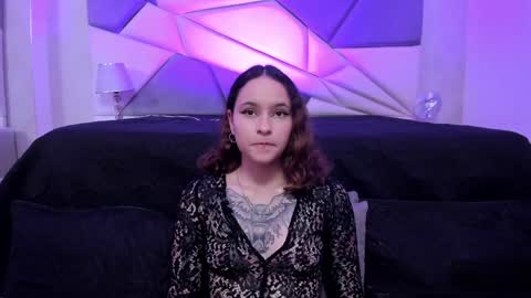 Snapshot of annythomsonn chatting on 29, 12, 2024 AnnyT online show from 29, 12, 2024