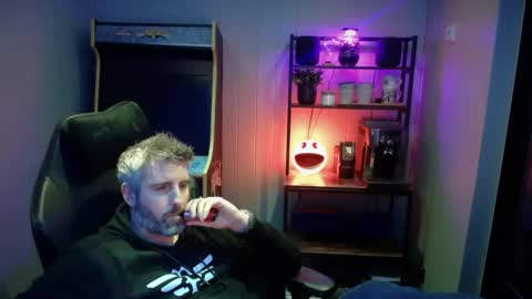 Snapshot of anonymousblokeuk chatting on 3, 1, 2025 anonymousblokeuk online show from 3, 1, 2025