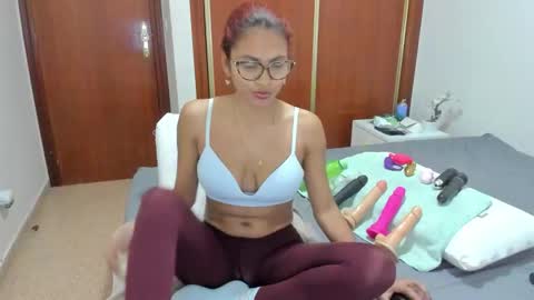 anthonela_hotsex online show from 29, 3, 2026