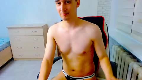 Snapshot of anthony_broown chatting on 22, 5, 2026 anthony_broown online show from 22, 5, 2026