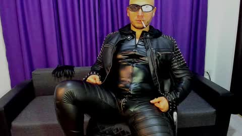 Snapshot of anthony_hard_ chatting on 9, 12, 2024 Anthony online show from 9, 12, 2024