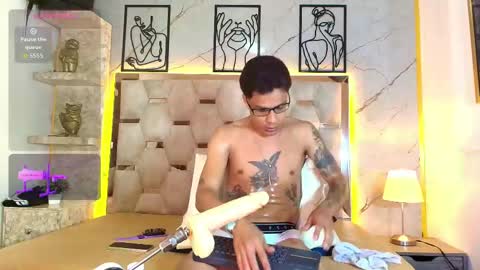 Snapshot of anthony_hotxx chatting on 18, 4, 2026 Anthonyy online show from 18, 4, 2026