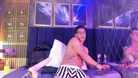 Snapshot of anthony_hotxx chatting on 12, 5, 2026 Anthonyy online show from 12, 5, 2026