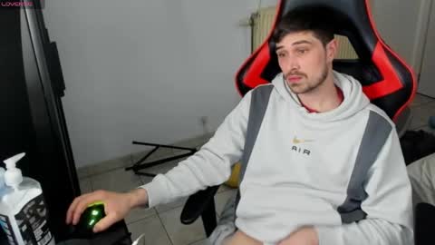 Snapshot of anthonyloveseks chatting on 11, 4, 2026 Anthony online show from 11, 4, 2026