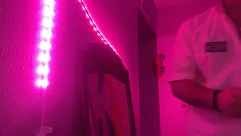 Snapshot of anthonymario86 chatting on 3, 7, 2026 anthonymario86 online show from 3, 7, 2026
