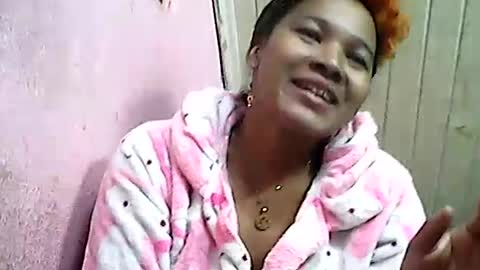 Snapshot of antine9794 chatting on 14, 7, 2026 antine9794 online show from 14, 7, 2026