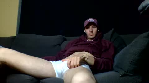 Snapshot of antoinedv chatting on 8, 8, 2026 antoinedv online show from 8, 8, 2026