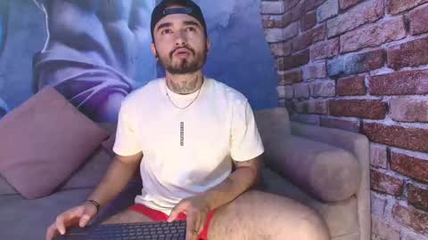 antoinemoretti online show from 1, 10, 2025