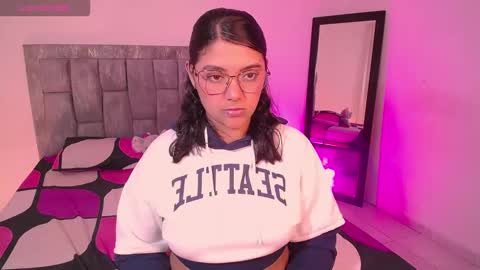 Antonella online show from 28, 11, 2025