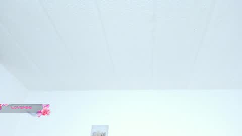 antonella_rizzo01 online show from 29, 6, 2026