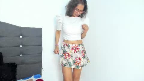 antonella_rizzo01 online show from 3, 7, 2026