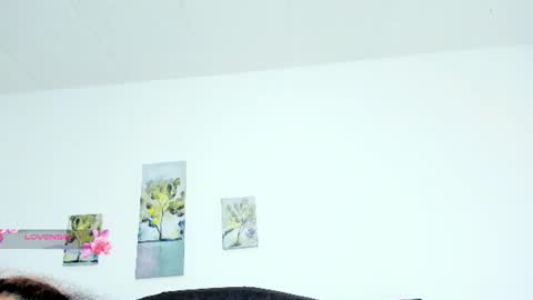 antonella_rizzo01 online show from 15, 7, 2026