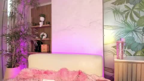 Snapshot of antonella_rossi24 chatting on 23, 4, 2026 Antonella Rossi online show from 23, 4, 2026