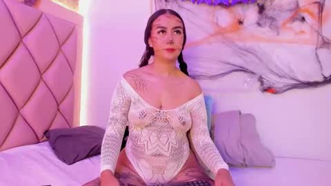 ANTONELLE  online show from 30, 10, 2025