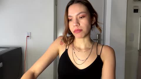 Snapshot of antonellarossii_ chatting on 26, 12, 2024 Antonella online show from 26, 12, 2024