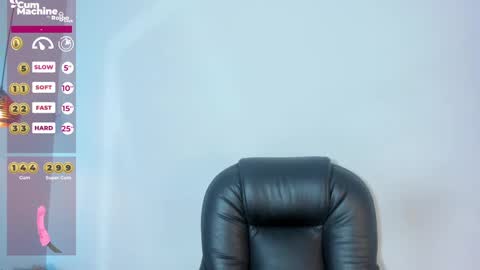 A N T O N E L L E  online show from 16, 1, 2025