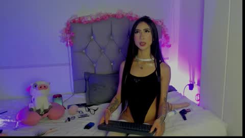 antonieta23 online show from 9, 10, 2025