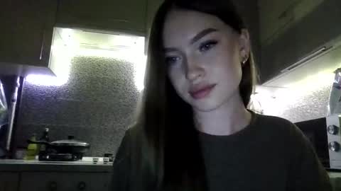 Snapshot of antonina25440 chatting on 25, 9, 2025 antonina25440 online show from 25, 9, 2025