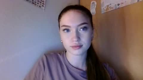 Snapshot of antonina25440 chatting on 5, 10, 2025 antonina25440 online show from 5, 10, 2025