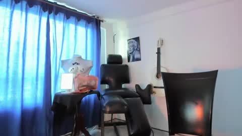 antonnello_ online show from 22, 2, 2025