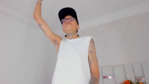 antony_d_ossa online show from 30, 6, 2026