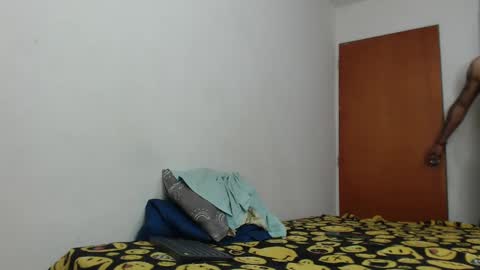 Snapshot of antony_smithh chatting on 13, 2, 2025 antony_smithh online show from 13, 2, 2025