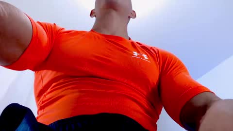 Instagram miguelangel1802  online show from 21, 4, 2026