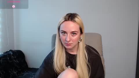 Antonia online show from 3, 1, 2025