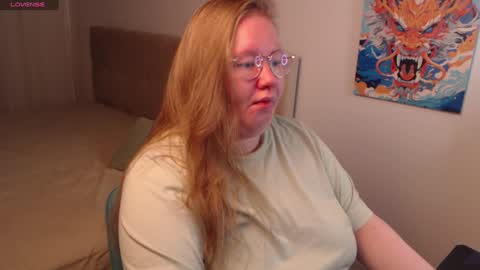 Snapshot of anya_muna chatting on 7, 1, 2025 Anya Muna online show from 7, 1, 2025