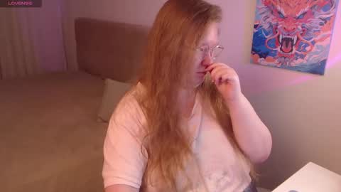 Snapshot of anya_muna chatting on 30, 9, 2025 Anya Muna online show from 30, 9, 2025