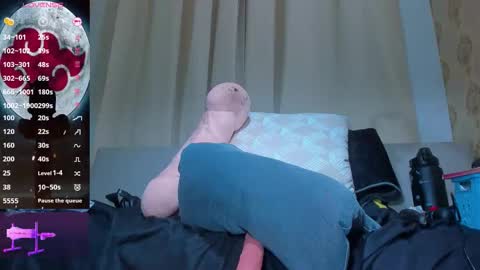 Camila  online show from 18, 10, 2025