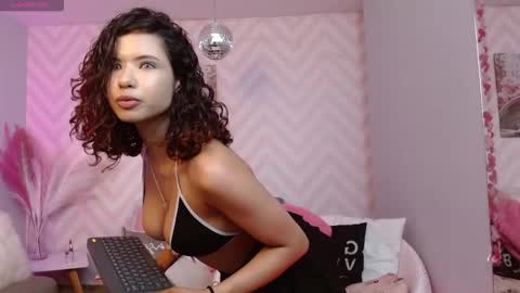 Snapshot of anyawink chatting on 12, 2, 2026 anyawink online show from 12, 2, 2026