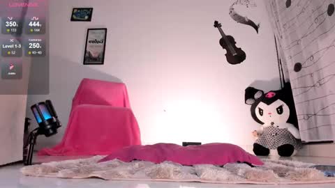 Angela online show from 11, 11, 2025