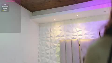 Snapshot of aome_purpuree chatting on 17, 9, 2025 Aome online show from 17, 9, 2025