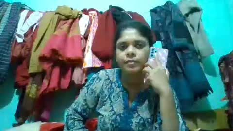 Snapshot of apa142817 chatting on 3, 2, 2026 Aparalux online show from 3, 2, 2026