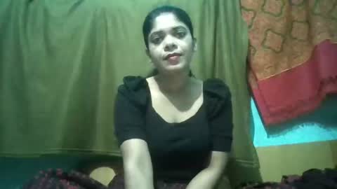 Snapshot of apa142817 chatting on 17, 2, 2026 Aparalux online show from 17, 2, 2026