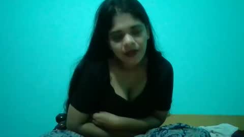 Snapshot of apa142817 chatting on 28, 2, 2026 Aparalux online show from 28, 2, 2026