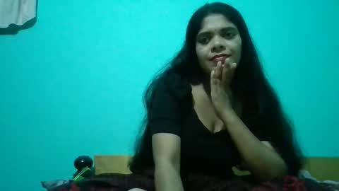 Snapshot of apa142817 chatting on 3, 3, 2026 Aparalux online show from 3, 3, 2026