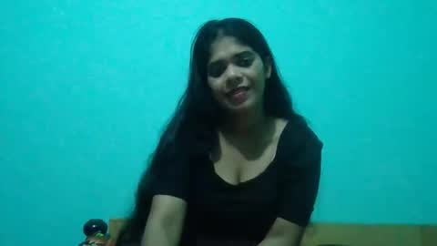 Snapshot of apa142817 chatting on 9, 3, 2026 Aparalux online show from 9, 3, 2026