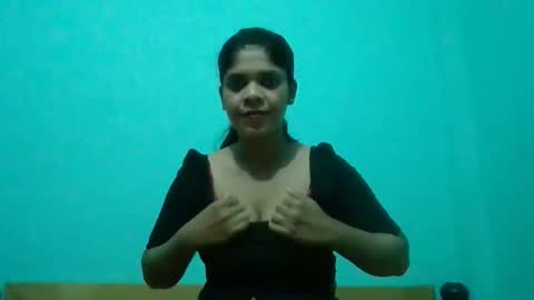 Snapshot of apa142817 chatting on 19, 4, 2026 Aparalux online show from 19, 4, 2026