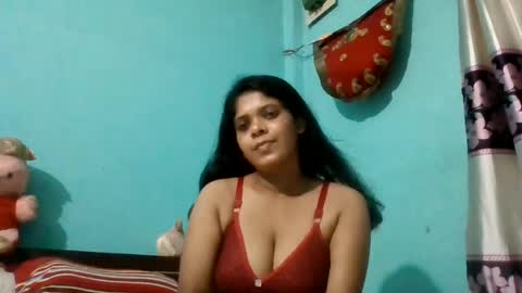 Snapshot of apa142817 chatting on 26, 6, 2026 Aparalux online show from 26, 6, 2026