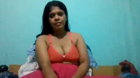 Snapshot of apa142817 chatting on 28, 7, 2026 Aparalux online show from 28, 7, 2026