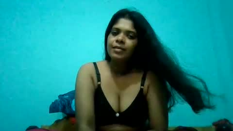 Snapshot of apa142817 chatting on 1, 8, 2026 Aparalux online show from 1, 8, 2026