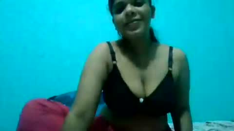 Snapshot of apa142817 chatting on 2, 8, 2026 Aparalux online show from 2, 8, 2026