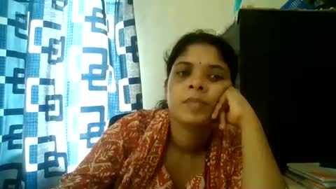 Snapshot of apa142817 chatting on 3, 8, 2026 Aparalux online show from 3, 8, 2026